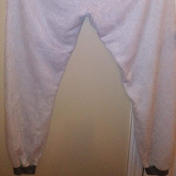 Lace Jogger Pants - Picture 4 of 8